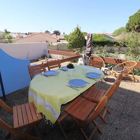 Cabine, Climatisation, Parking Privé - 4 Pers. - Fr-1-307-301